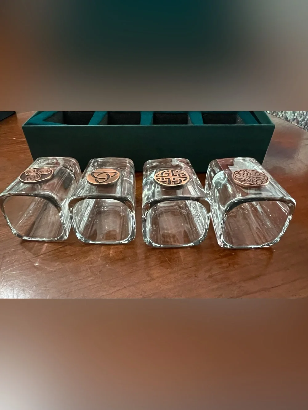 VTG Robert Emmet Co. Celtic Design Shot Glasses Set of 4 Fine Pewter Medallions